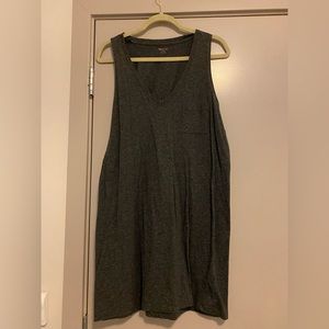 Madewell whisper cotton v-neck dress with pocket detail in heather grey